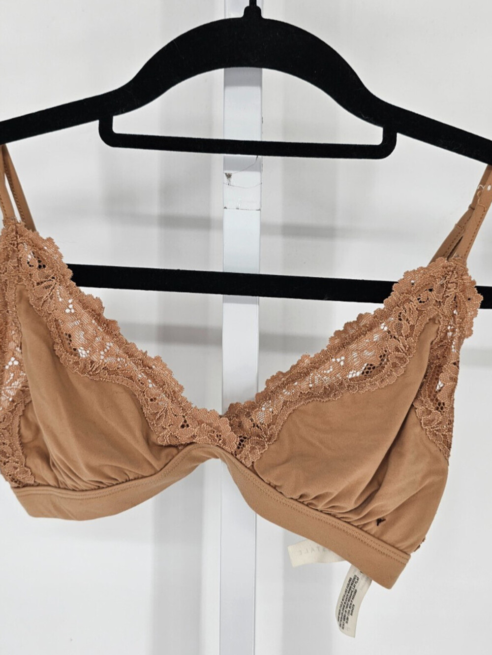 Aeropostale Womens Sz M Seriously Soft Smooth Lace Triangle Bra Dark Beige Lace